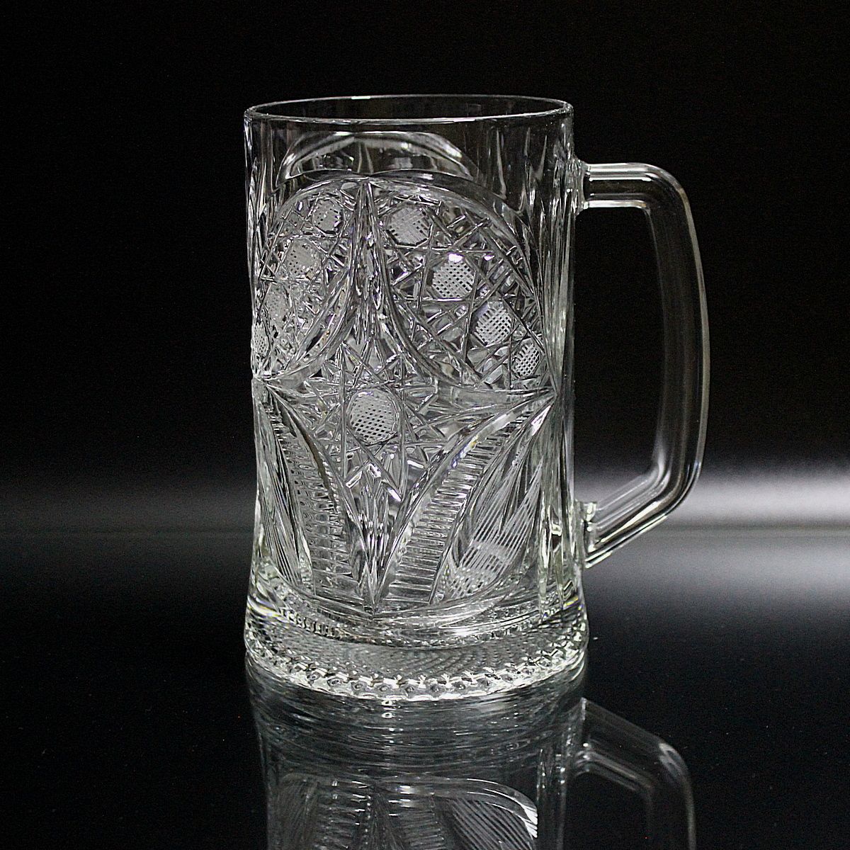 Музей неман стеклозавод. Цветной хрусталь неман. Хрусталь завода неман. Завод неман хрусталь. Хрусталь завода неман.