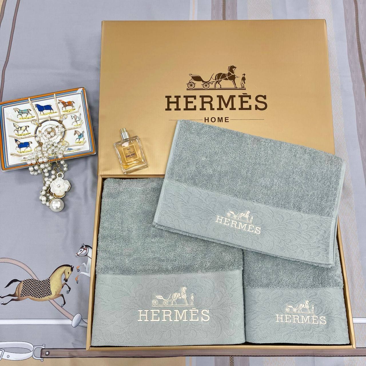 Полотенца Hermes