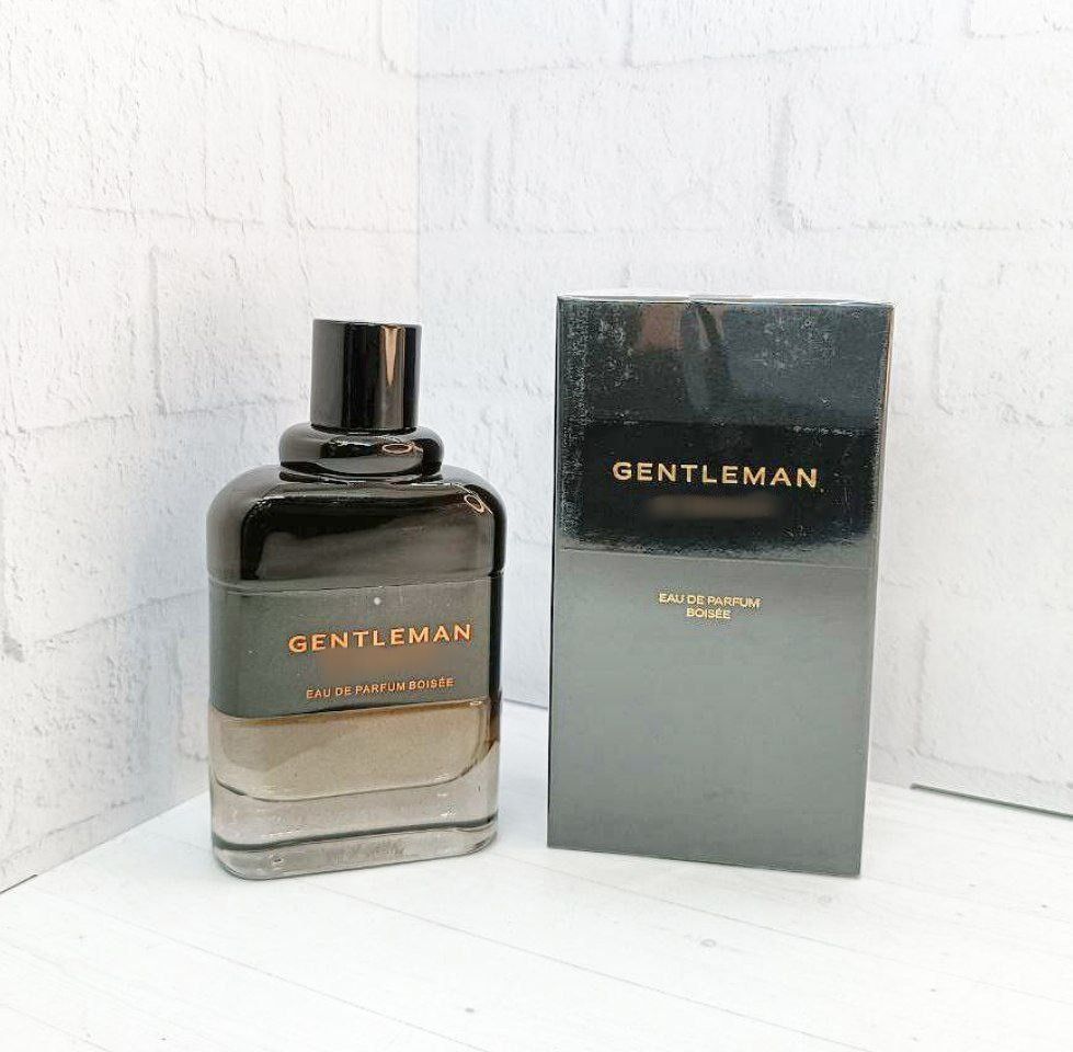 Gentleman eau de parfum boisee. Reserv PARFFUM Sapphire.