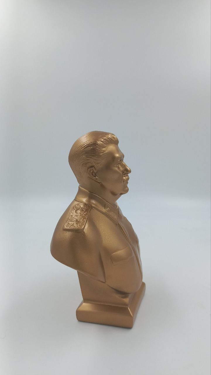 Бюст путина бронза. Бюст путина бронза. Статуэтка бюст. Бюсты и статуэтки петра великого. Статуэтка бюст.