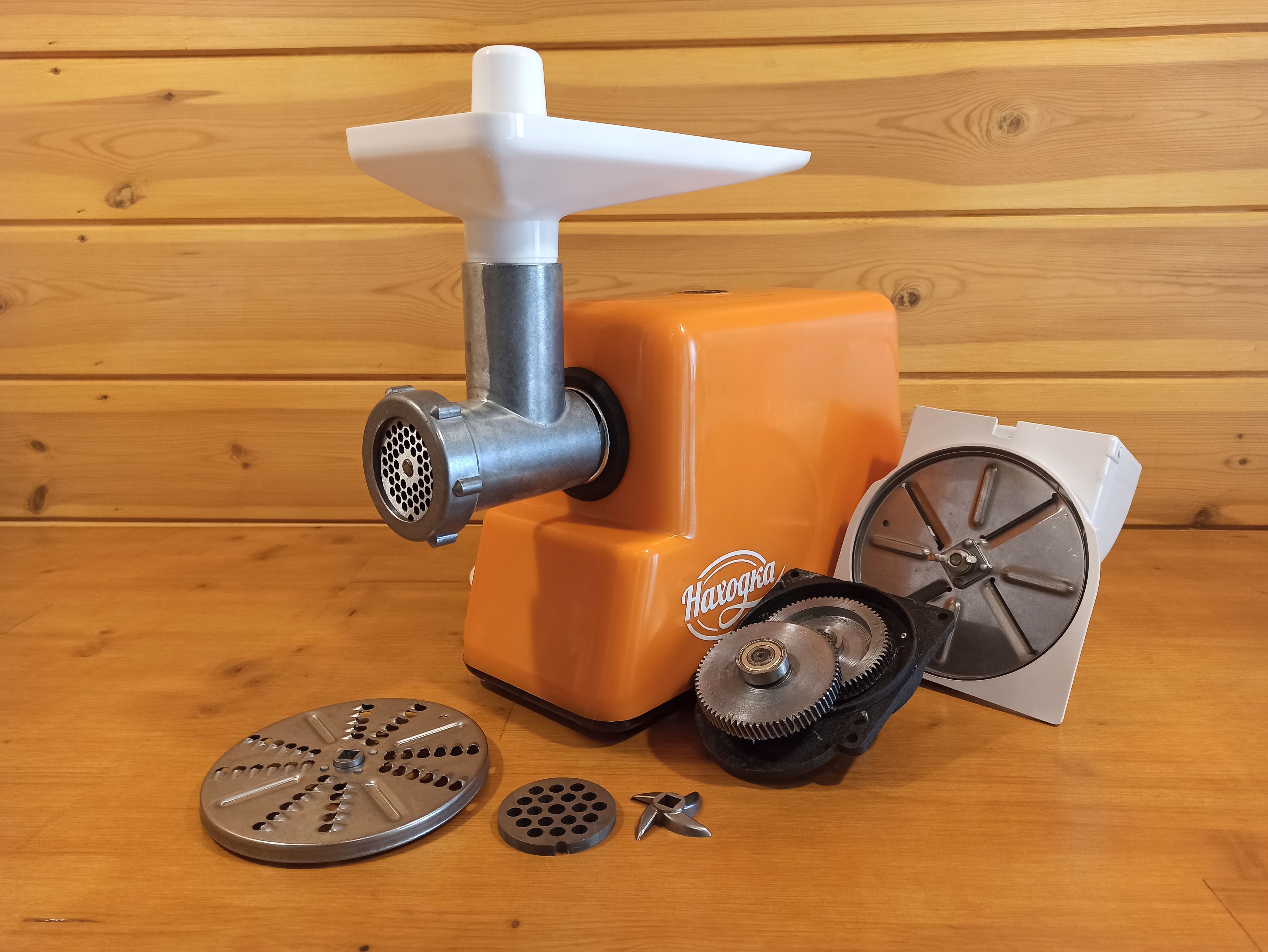 мясорубка электрическая редмонд rmg 1223. в электромясорубке есть подшипник. мясорубка gemlux gl-mg1800adc. мясорубка находка. мясорубка находка.