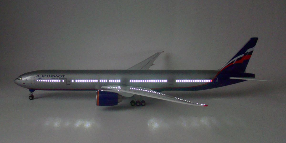 Купить Модель Самолета Boeing 777 300er