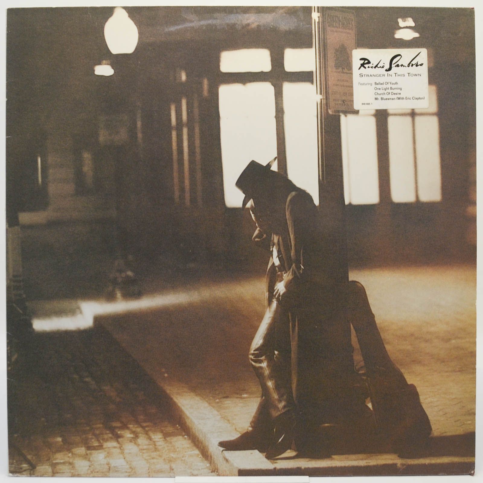 Stranger in the way. Stranger in this town ричи самбора. stranger in this town. richie sambora undiscovered soul 1998. rainbow stranger in us all 1995.