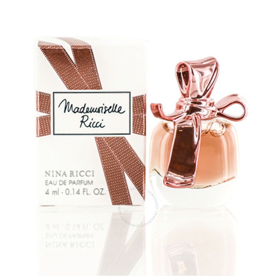 Духи ричи ричи отзывы. Nina Ricci Mademoiselle Ricci. Духи Ричи Чичи коричневые. Шрифт Nina Ricci. Ну Бонжур мадмуазель.