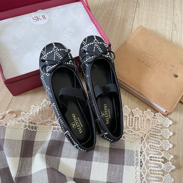 Балетки Valentino - купить с доставкой по выгодным ценам в интернет ...