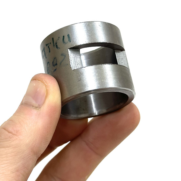 Втулка раздаточной коробки малая МТЗ-82 52-1802092-Б купить на OZON по ...