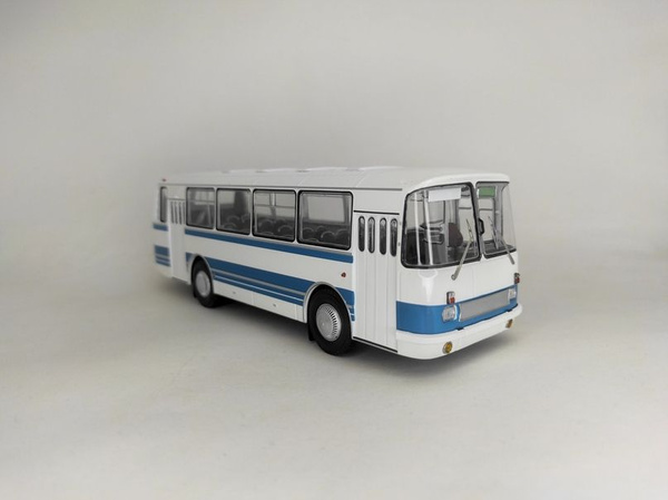 Масштабная модель 1/43 ЛАЗ-695Н кобальт - купить в интернет-магазине ...