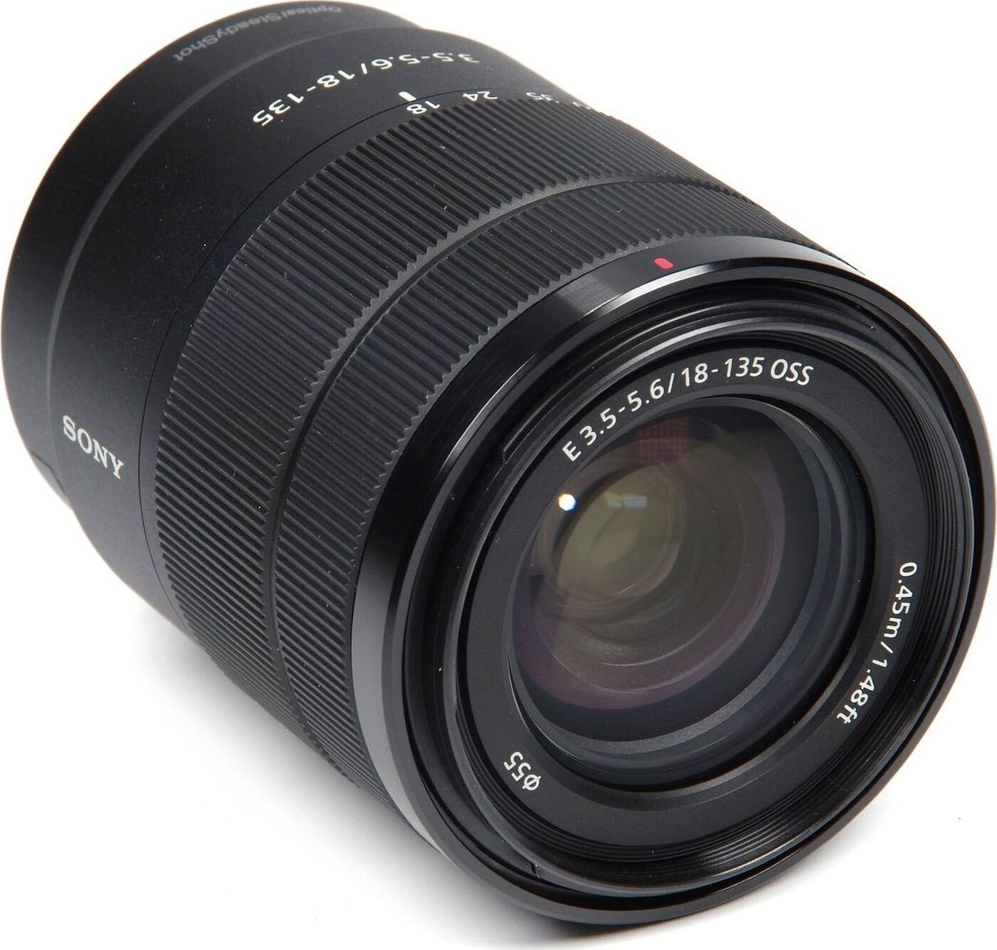 фото Объектив Sony E 18-135mm F3.5-5.6 OSS, черный