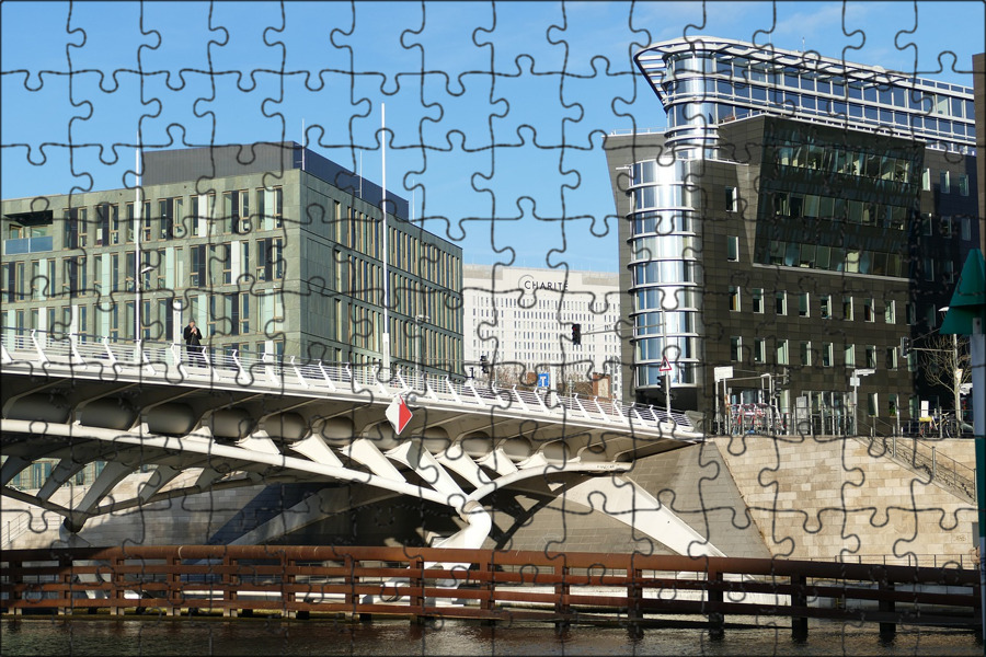 столичная архитектура. современная архитектура чикаго. тенденции в архитектуре 2023. монумент ирак. здание.