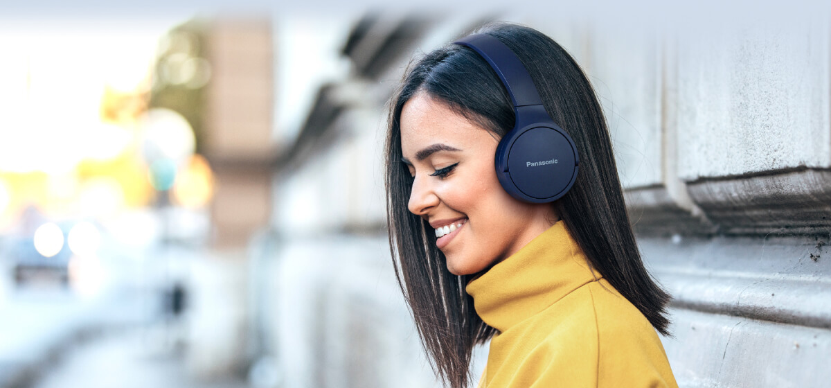 Panasonic Wireless Earphone - Black 