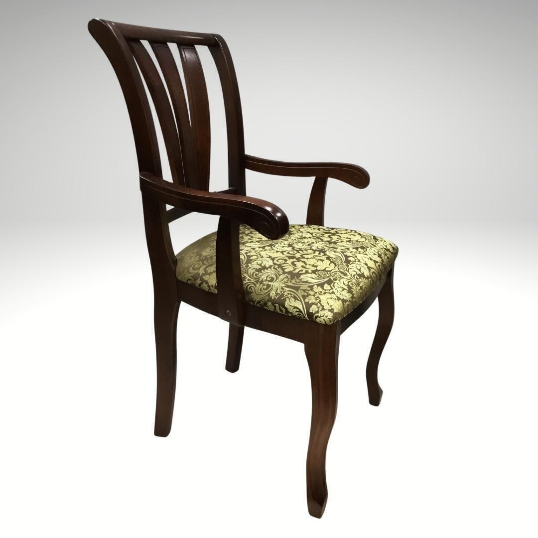 стул вена с мягким сиденьем