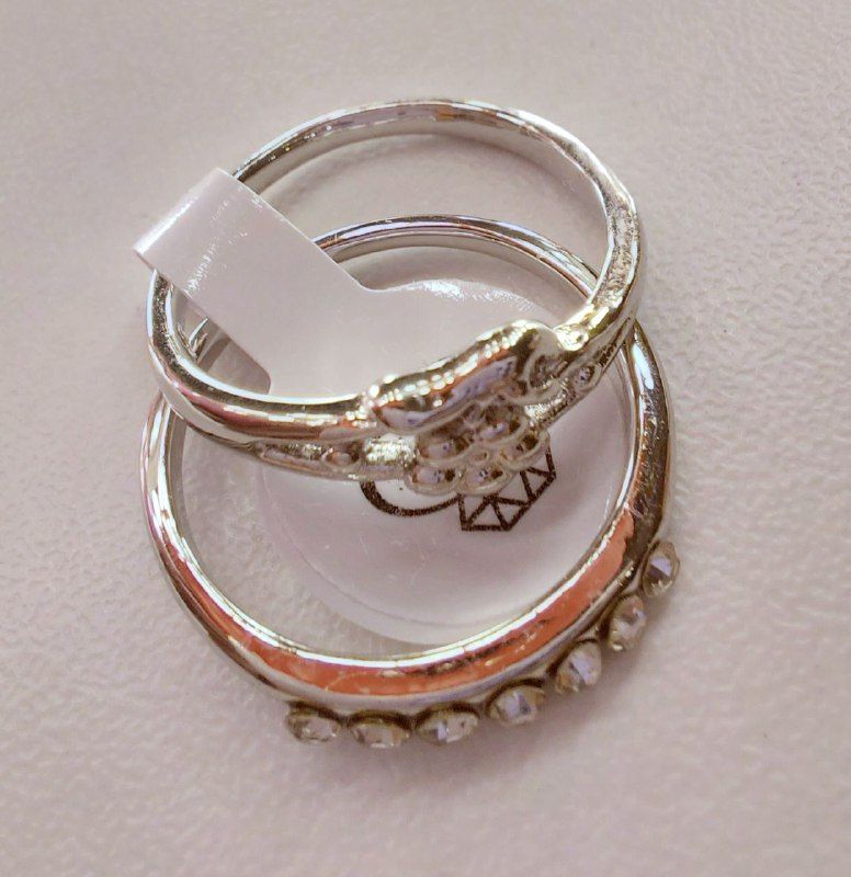 Комплект колец москва. 149618 набор колец. Комплект колец москва. Комплект колец москва. Ювелирные кольца.