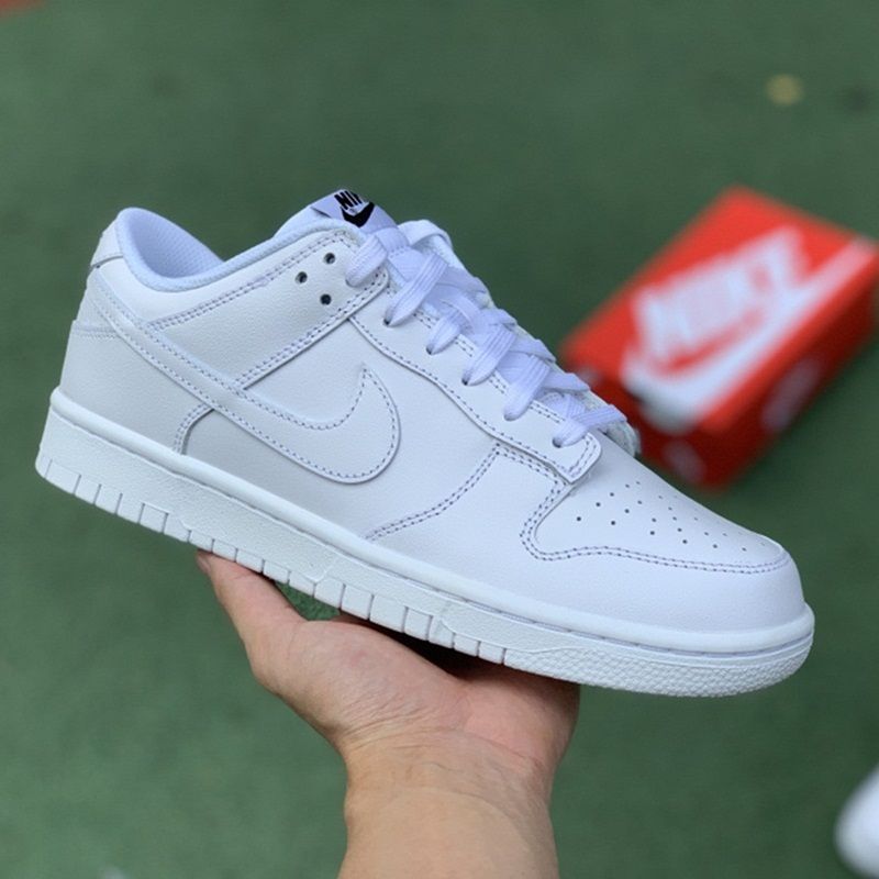 Nike dunk low white