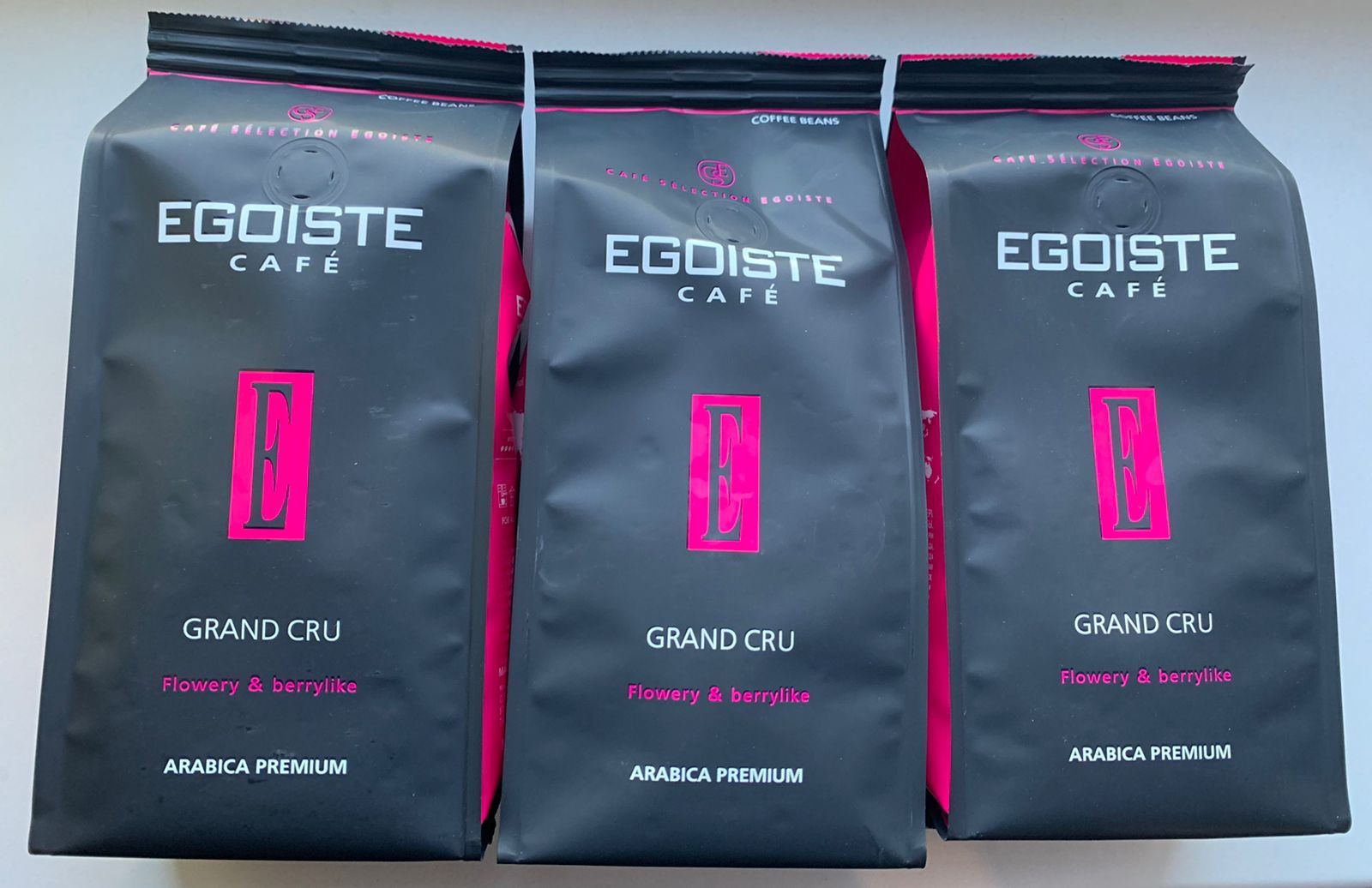 Кофе Egoiste Grand Cru. Egoiste Grand Cru 1 кг. Кофе эгоист в зернах Гранд Крю. Эгоист Гранд Крю молотый.