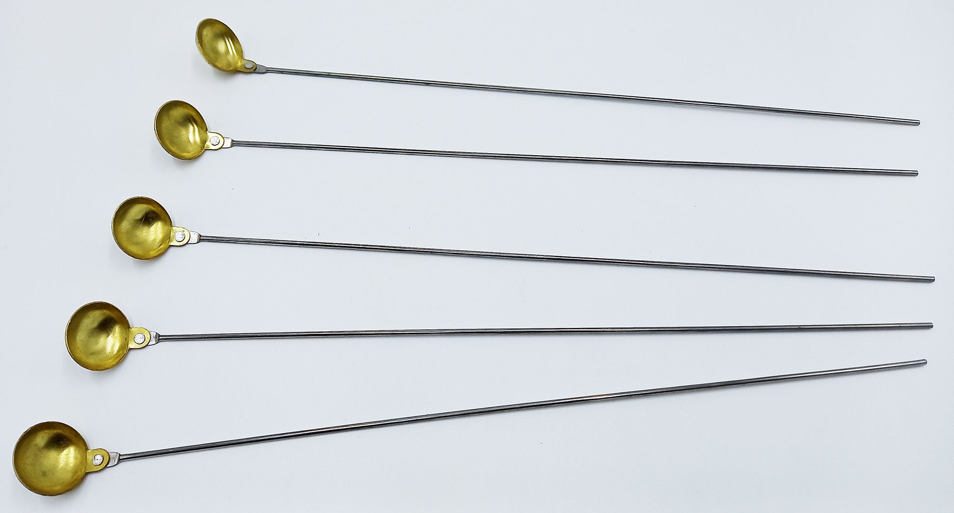 ложка для сжигания веществ назначение в химии. металлическая ложка для сжигания веществ. ложечка для веществ. ложечка для веществ. ложечка для сжигания в химии.