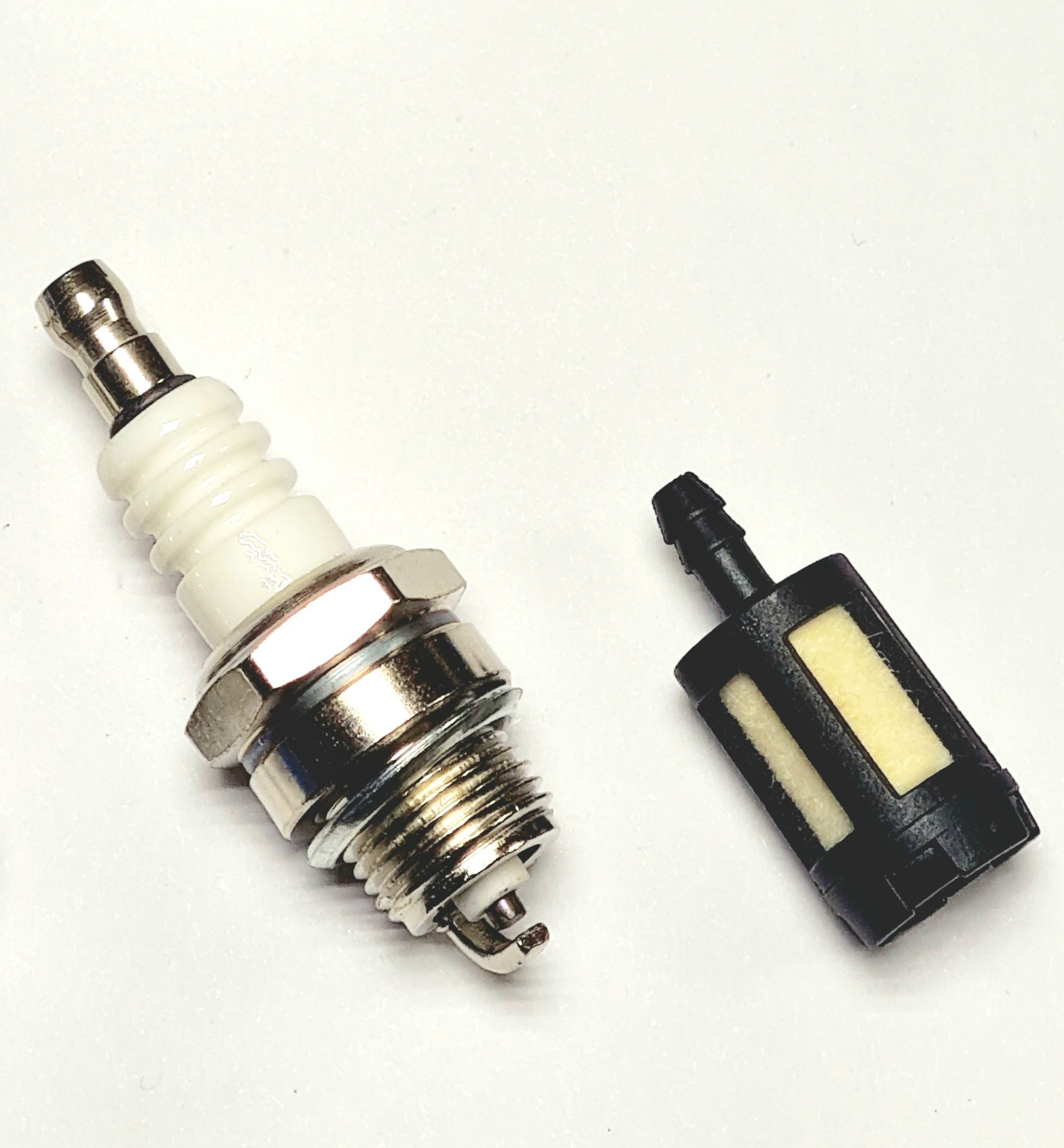 Свеча на бензокосу иридиум. Redverg rd-l7t свеча зажигания для 2т двигателей, 19мм. Свеча зажигания бензопила орегон. Свеча для бензокосилки power line. Свеча на бензокосу иридиум.