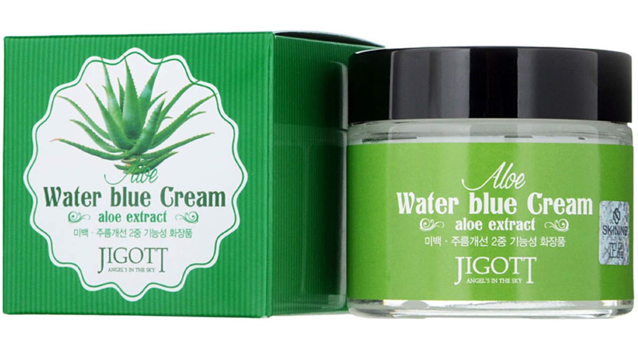 Water cream. Jigott Aloe Water Blue Cream 70ml. Jigott крем успокаивающий с экстрактом алоэ - Aloe Water Blue Cream, 70мл. Jigott Cream Water Blue Aloe увлажняющий крем для лица с экстрактом алое 70 мл. Крем для лица успокаивающий с экстрактом алоэ Jigott 70 мл.