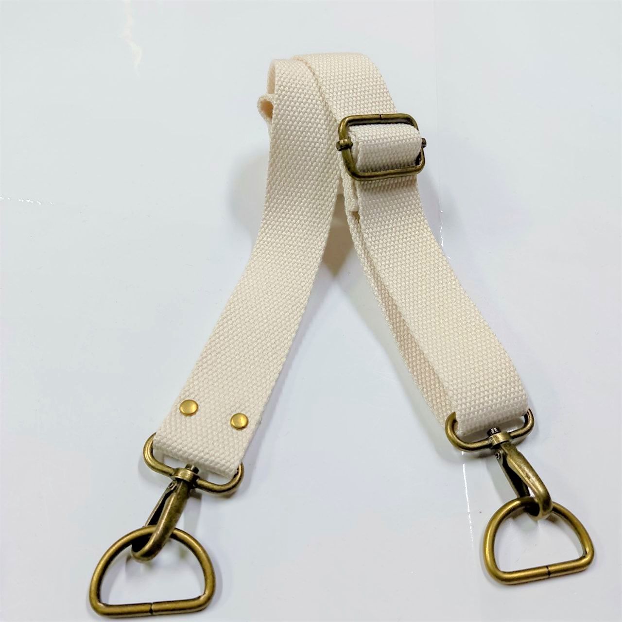 фурнитура стропа. сетка из стропы. клипса web dominator для молле. фурнитура для строп. фурнитура стропа.