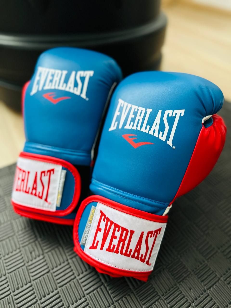 Перчатки Everlast Powerlock