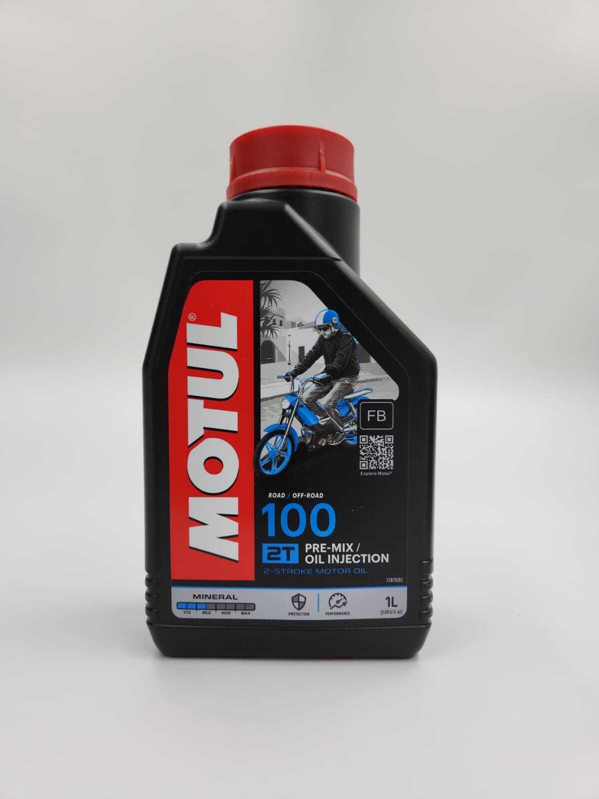 Масло мотюль 2т. Масло Motul 2t Jet. Motul 300v 5w30 фото