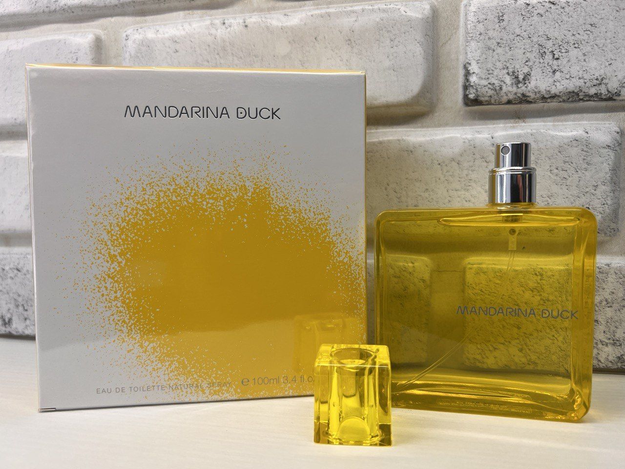 Туалетная вода mandarina duck. Mandarina Duck woman. Мандарина дак духи женские.