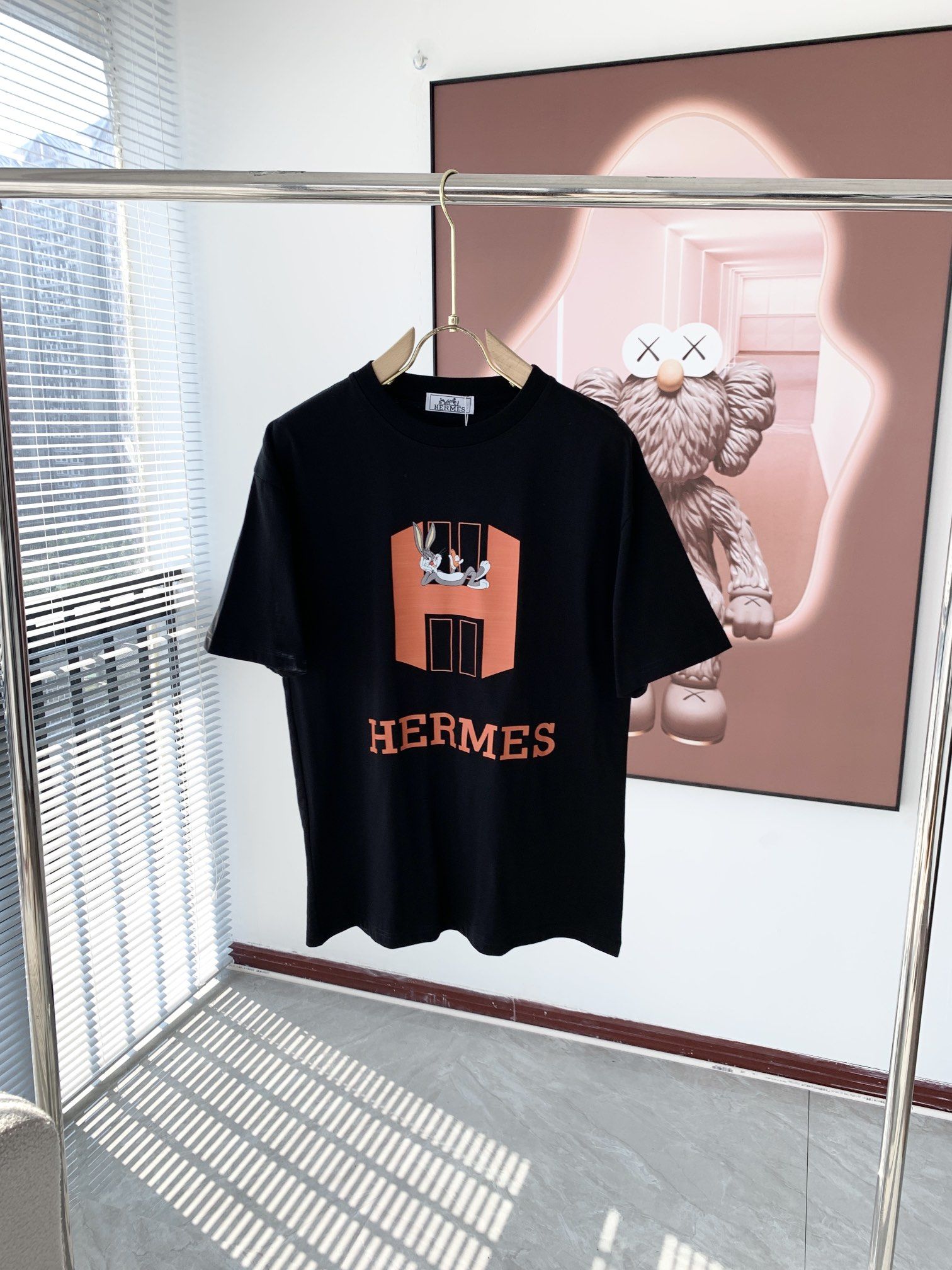 Футболка гермес. Футболка Hermes. Платье футболка Hermes. Футболка Hermes Chuppy.