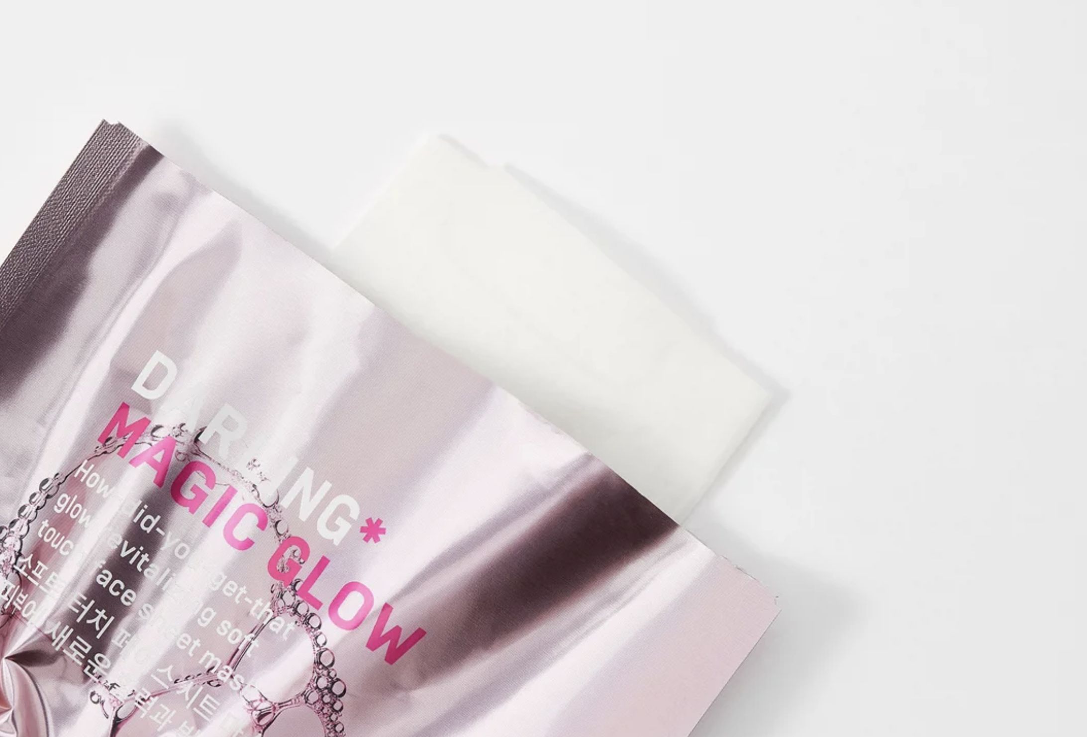 Darling magic glow glow revitalizing mask. Darling magic glow glow revitalizing mask