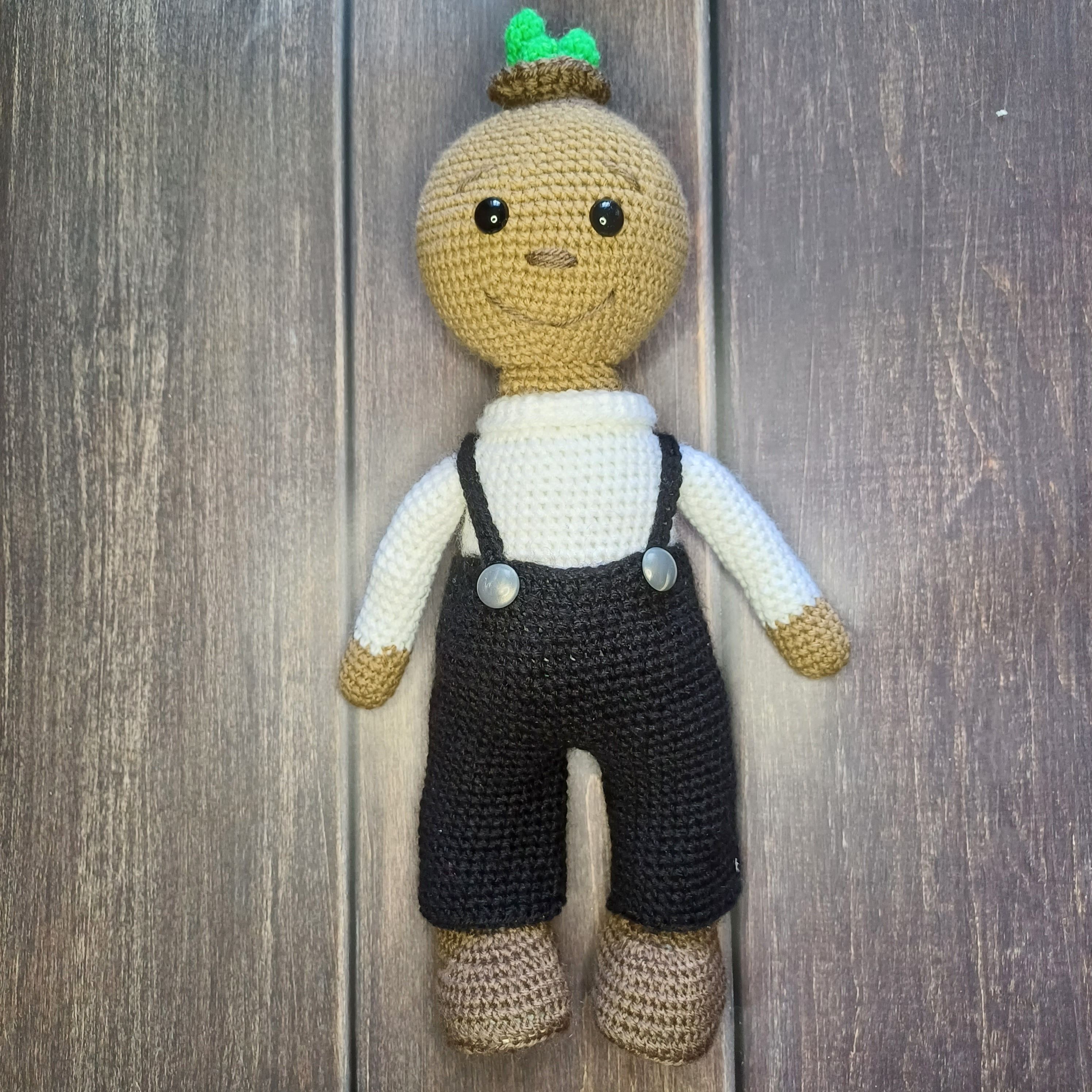 Чиполлино редисочка. Чиполлино крючком. Чиполлино амигуруми. Вязаный чиполлино. Персонажи чиполлино крючком.