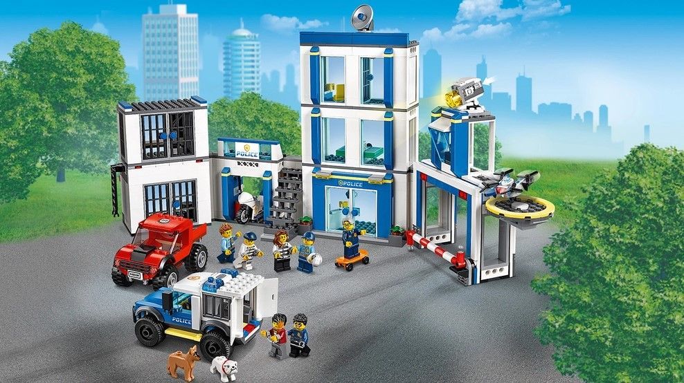 Сити полицейский. LEGO City полицейский участок 60246. Лего Сити полицейский участок 60246. Лего полицейский участок 60246. Конструктор LEGO City Police полицейский участок 60246.