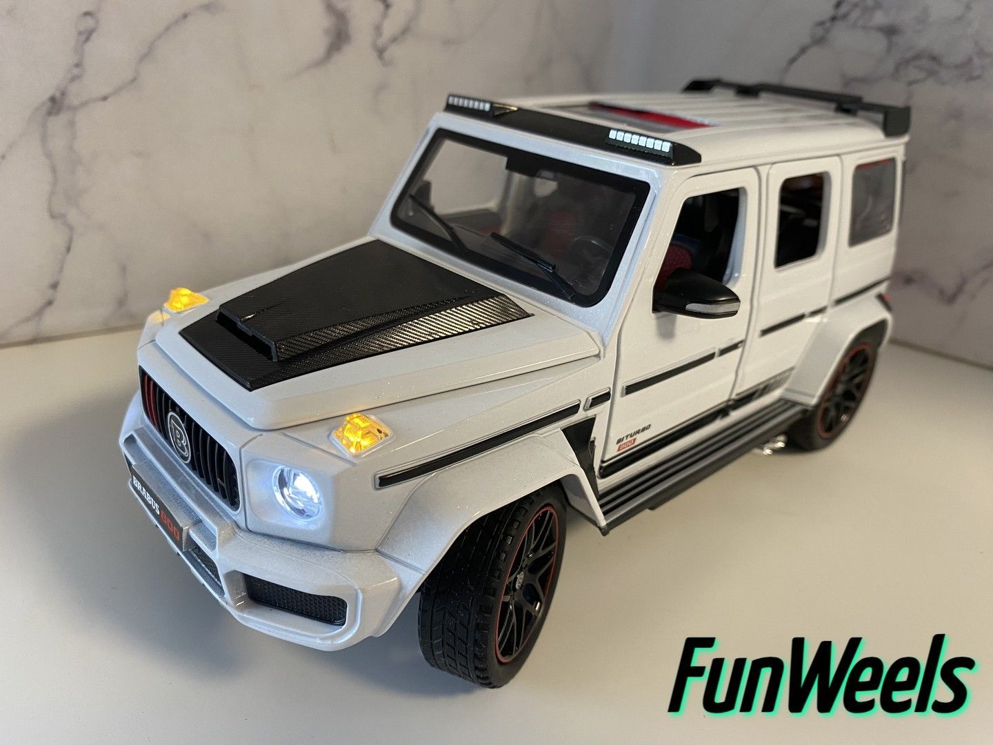 Металлическая инерционная модель Mercedes-Benz G800 Brabus (Мерседес Бенз  Гелик, Г класс, Брабус) / Масштаб 1:24 - купить с доставкой по выгодным  ценам в интернет-магазине OZON (1011015921)