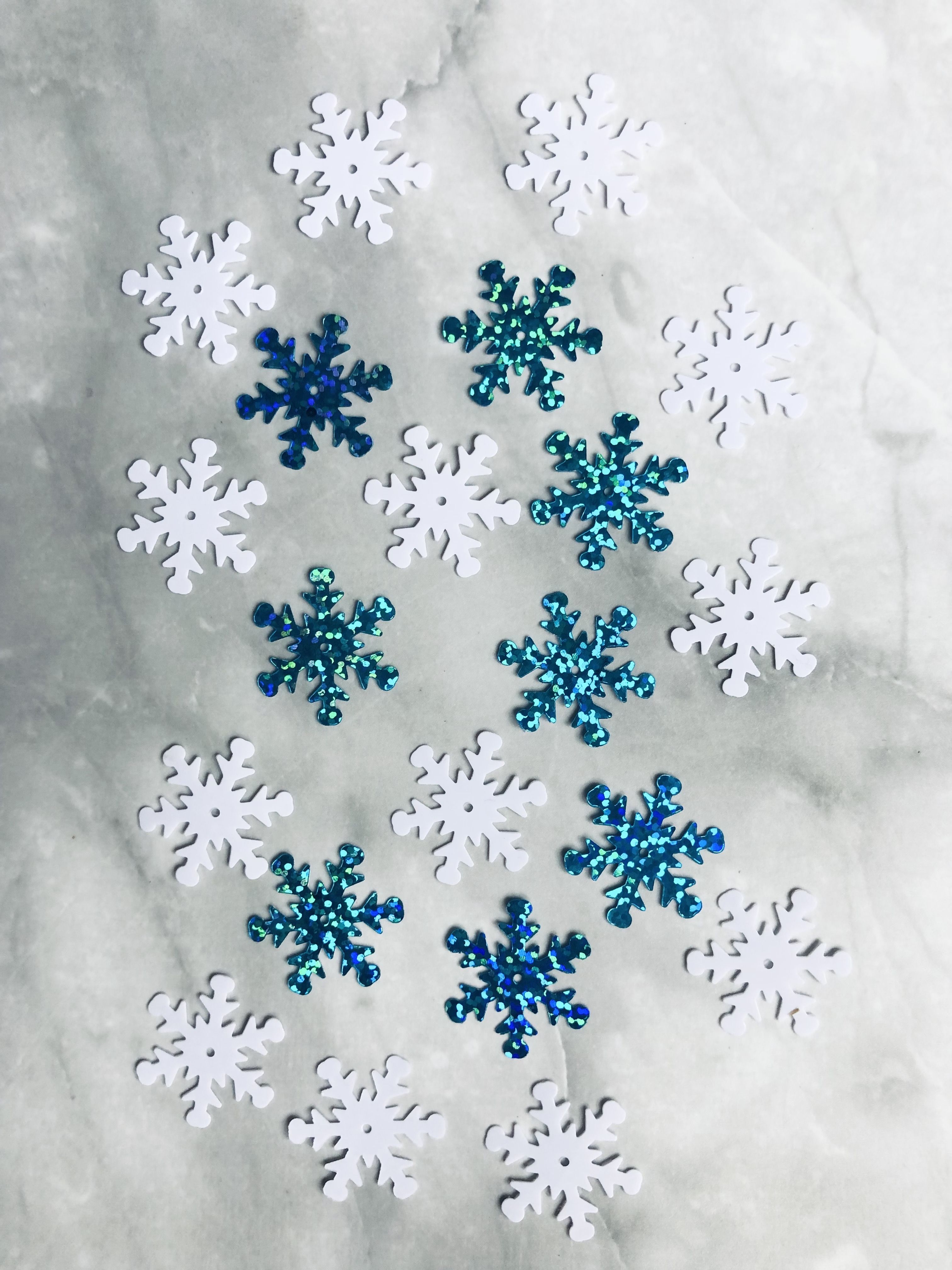 Пайетки снежинки 15 мм, 5 грамм. Снежинка 24. Снежинки плакат вырубной. Снежинка 24. Снежинка 24.