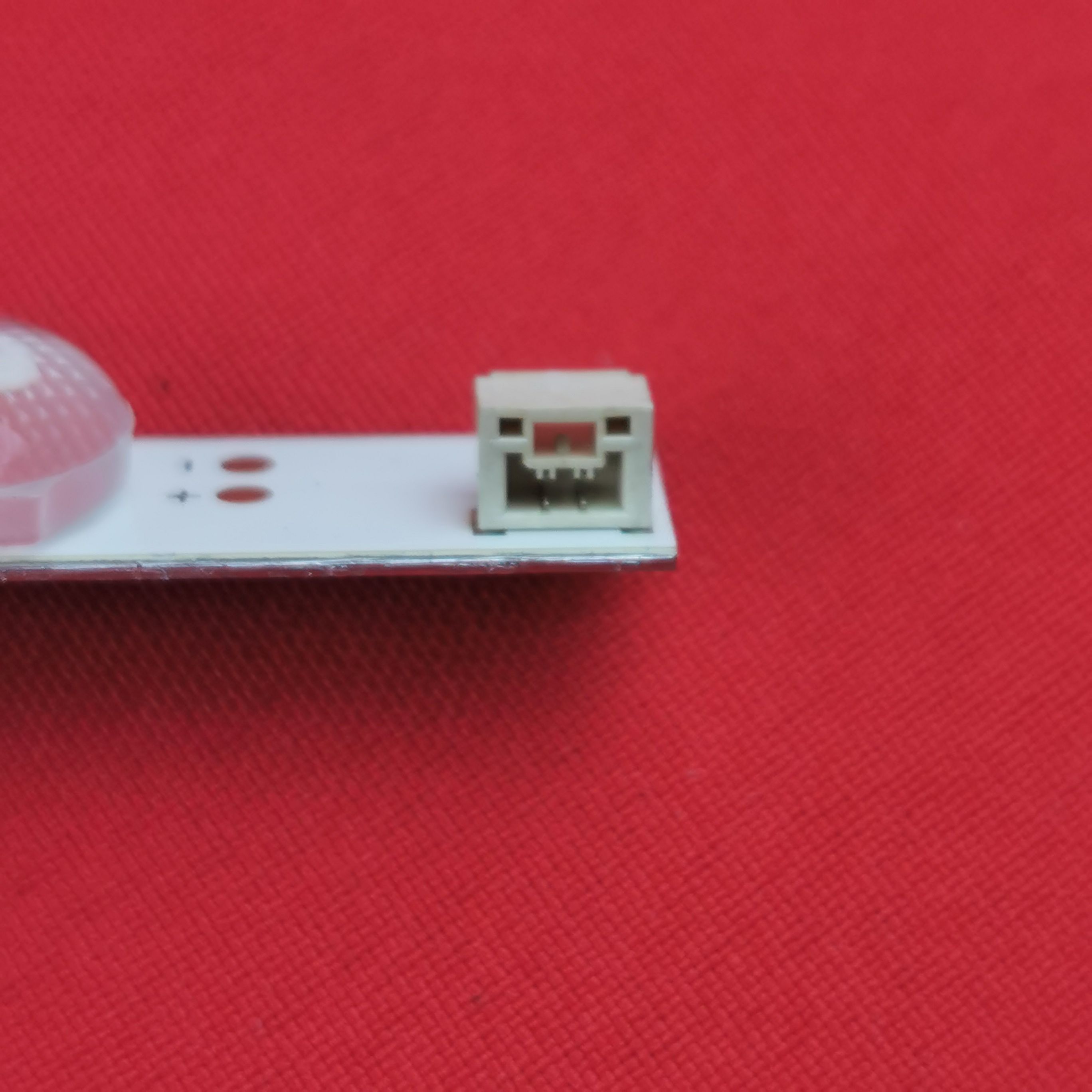 Подсветка для SONY KDL-32R423A KDL-32R424A KDL-32R421A; SVG320AE1