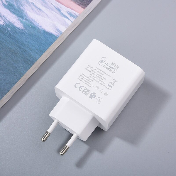 Сетевое зарядное устройство SuperCharge HW-110600E00 66W, 66 Вт, SCP ...