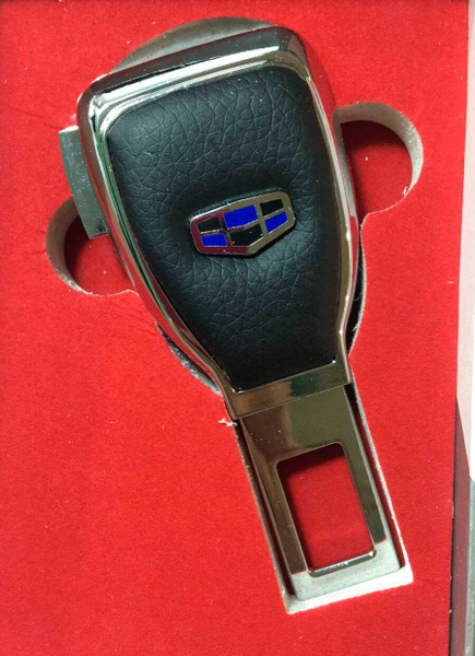 Заглушка ремня безопасности с гнездом Geely Джили Premium - купить с ...