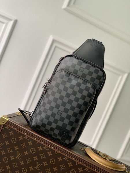 Louis Vuitton Сумка на пояс - купить с доставкой по выгодным ценам в ...
