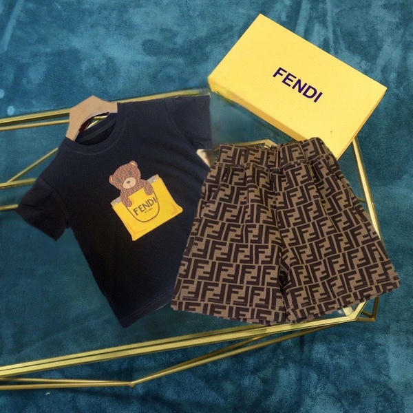 Fendi спортивный костюм