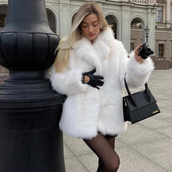 Шуба искусственная Zara, Еврозима, размер 42, цвет белый, Искусственный ...