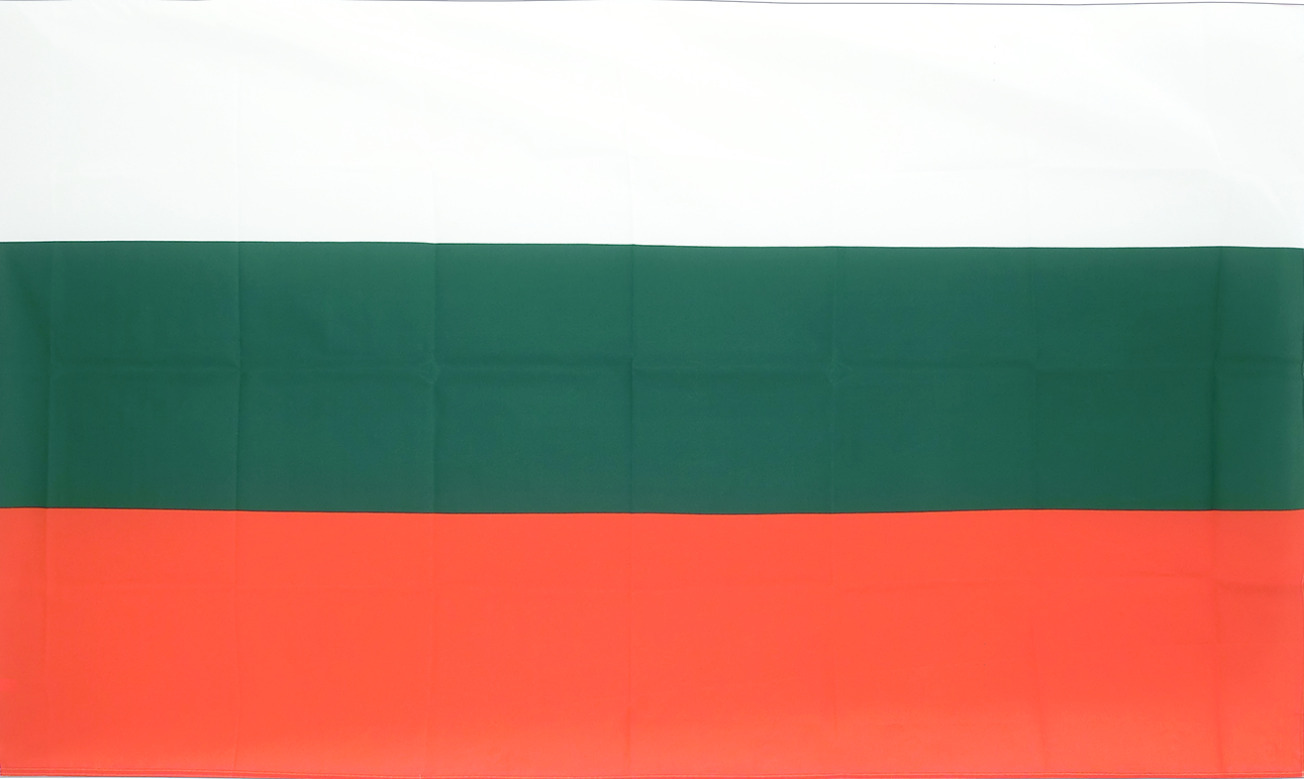 Флаги россии и болгарии