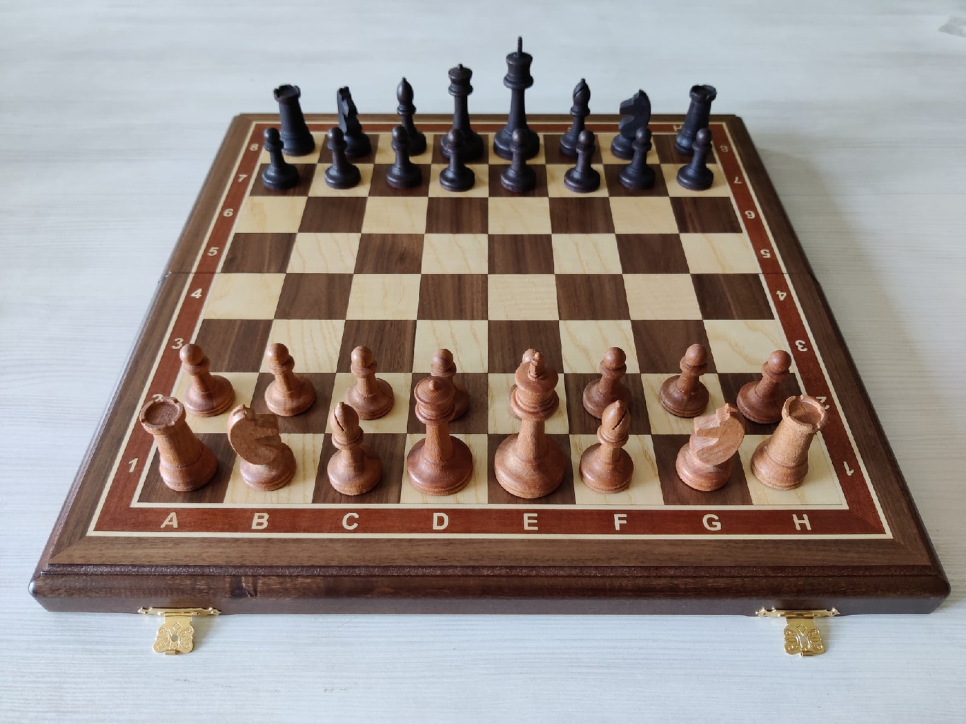 лучшие шахматные этюды. сицилианская защита за черных. шахматы нарды хохлома красная 40. интересные этюды в шахматах. лучшие шахматные этюды.