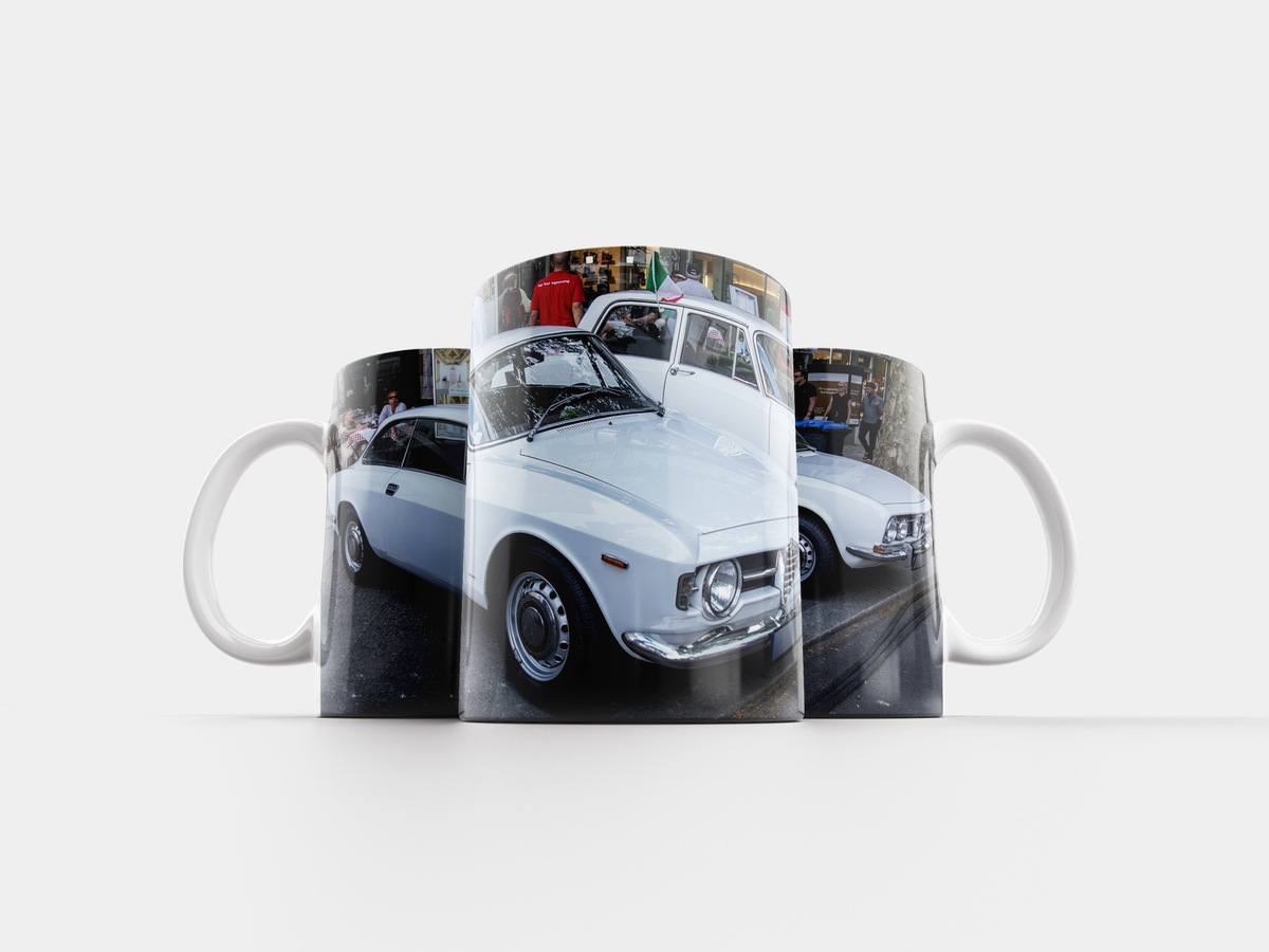 кружки с машинами. кружка бмв оригинал. кружка в машину. чашка в автомобиле это. кружка керамика с машинами.
