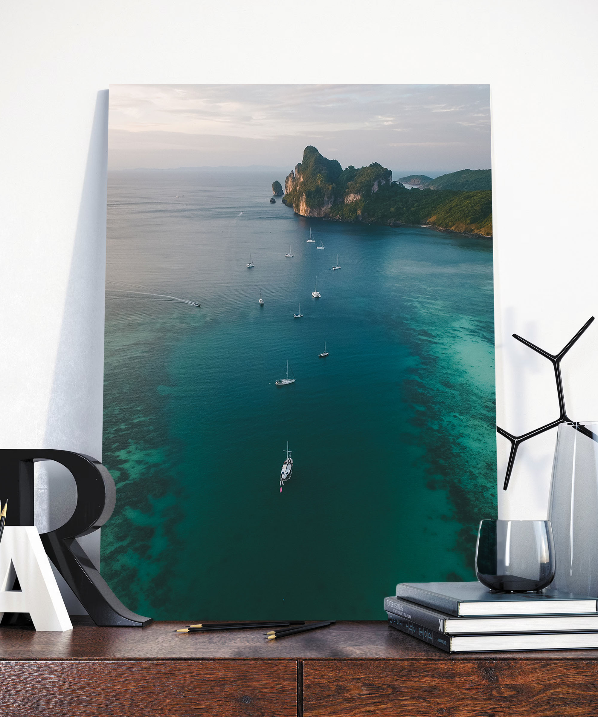 Постер море