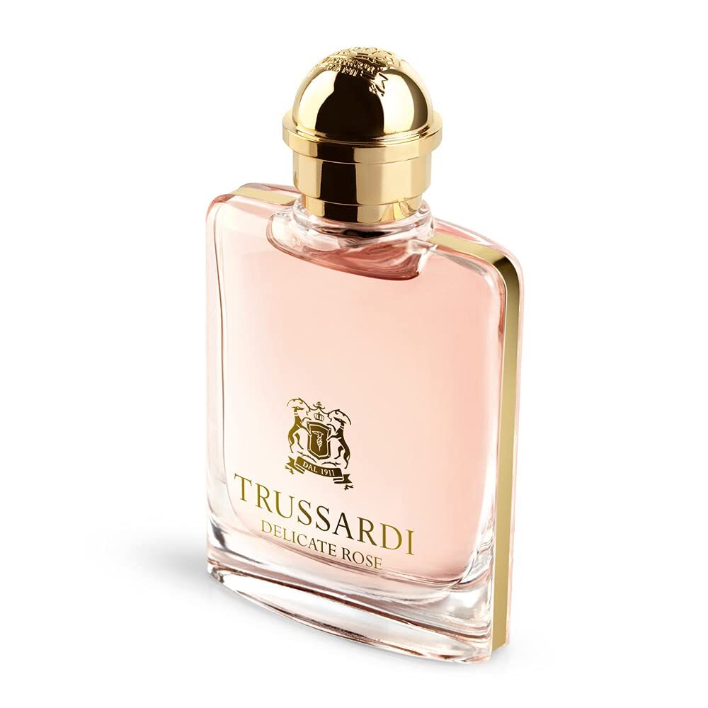 Труссарди туалетная вода женская летуаль. Туалетная вода Trussardi delicate Rose. Туалетная вода Труссарди Деликейт Роуз. Trussardi духи женские delicate Rose. Trussardi delicate Rose, EDT, 100 ml.