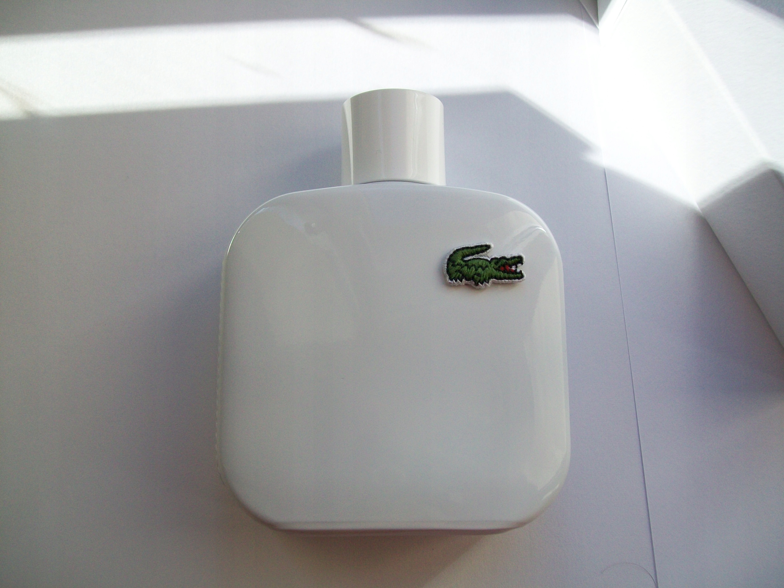 Фото lacoste blanc