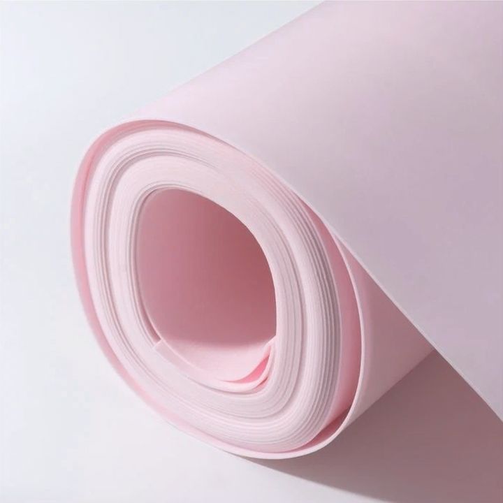 трикотажная нить. теплые оттенки розового. трикотажные нитки для вязания. изолон 210 d. холодные оттенки розового.