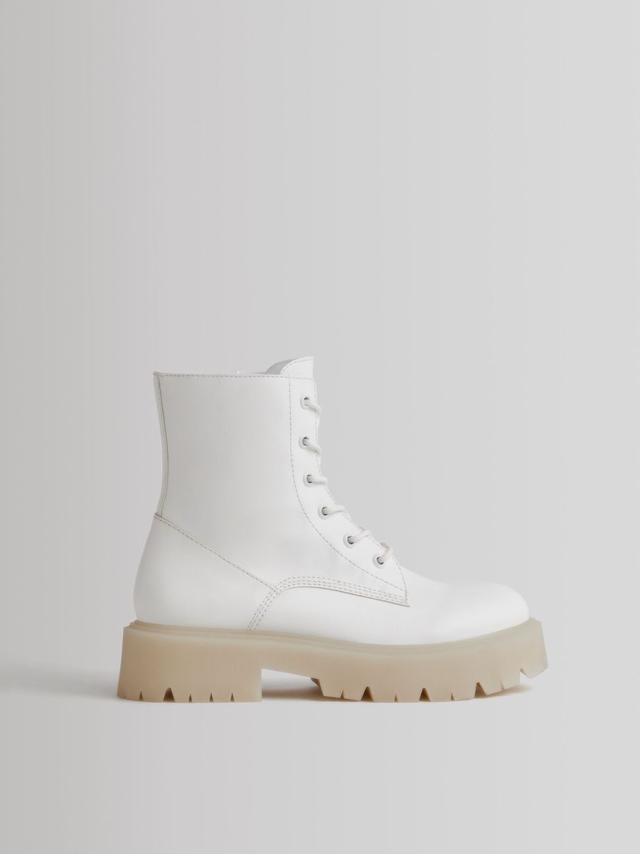 Ботинки Bershka...