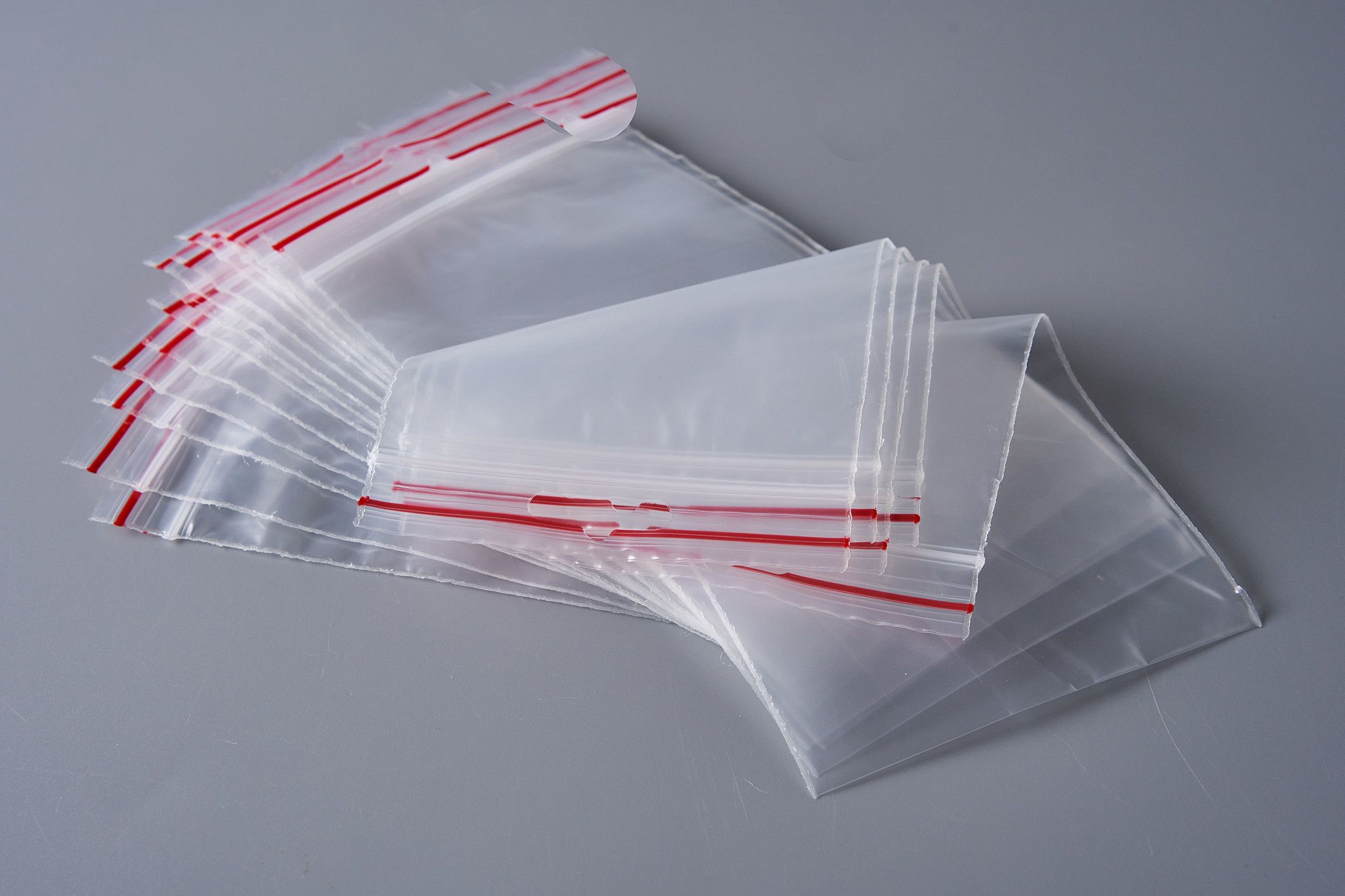 пакет с защелкой zip lock