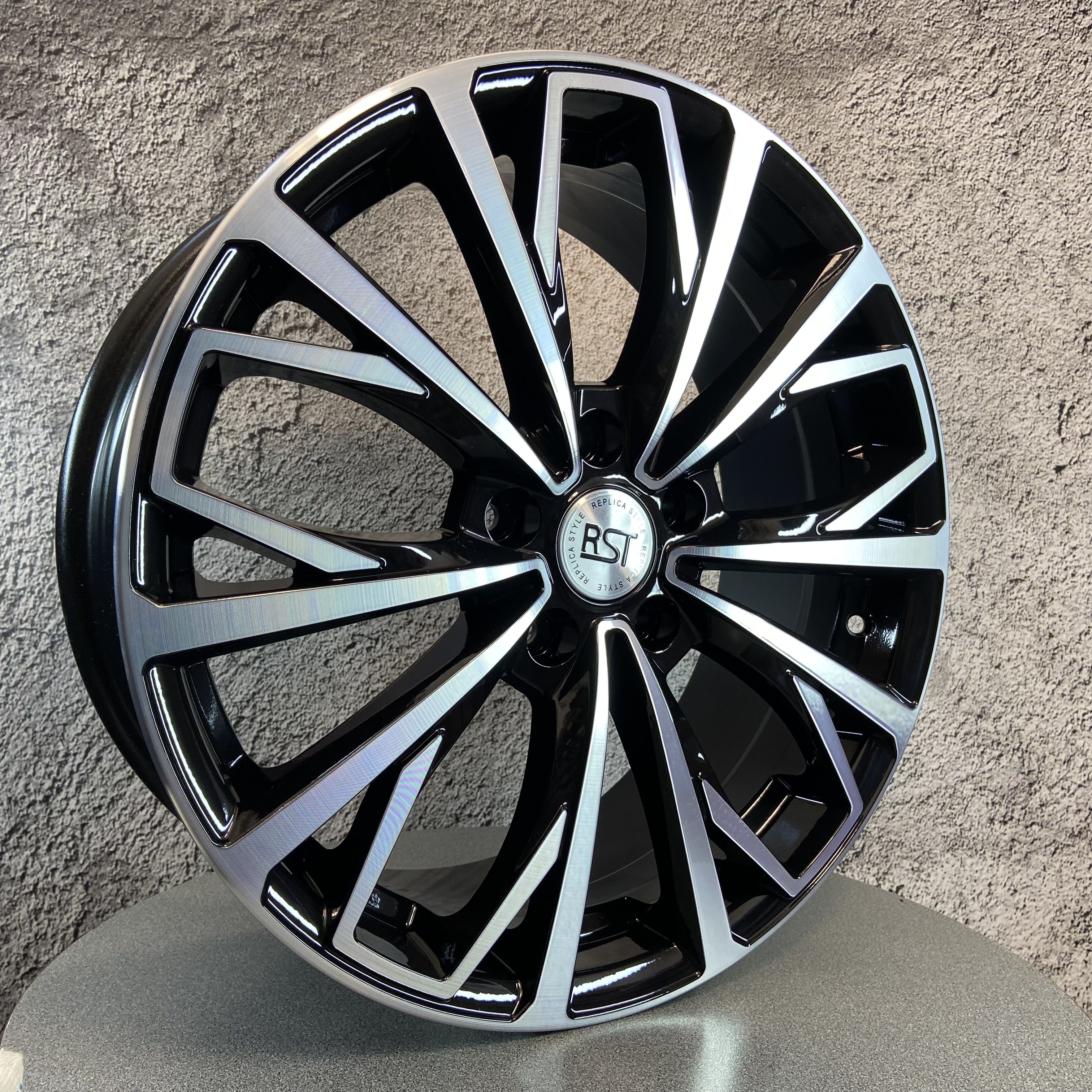 7.38 d. RST колесный диск литой 18x7" pcd5х108 et36. RST 038. Диски RST r038. RST 038 диски.