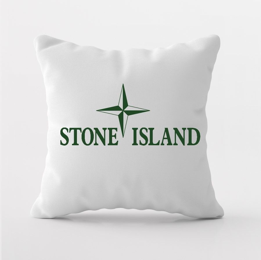 Стон айленд песня. Ночник Stone Island. Нашивка стон Исланд. Кофта стон Исланд. Стон Айленд с Хеллоу Китти.