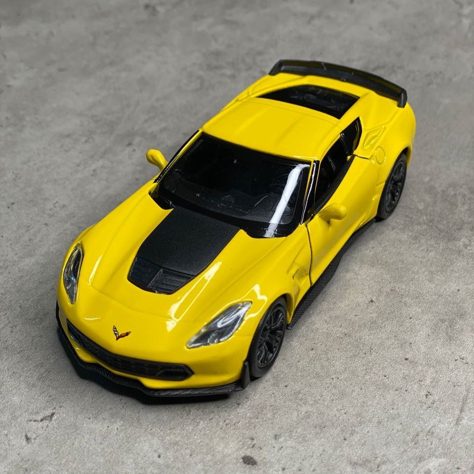 Chevrolet Corvette из тачек