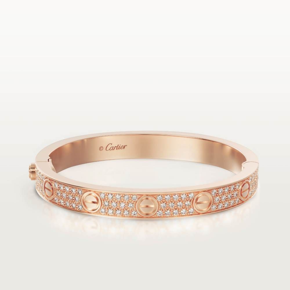 Cartier uae. Браслет Cartier au750. Cartier Gold Diamond Bracelet. Браслет Картье арт. N6717615. Картье лав кольцо золотое.